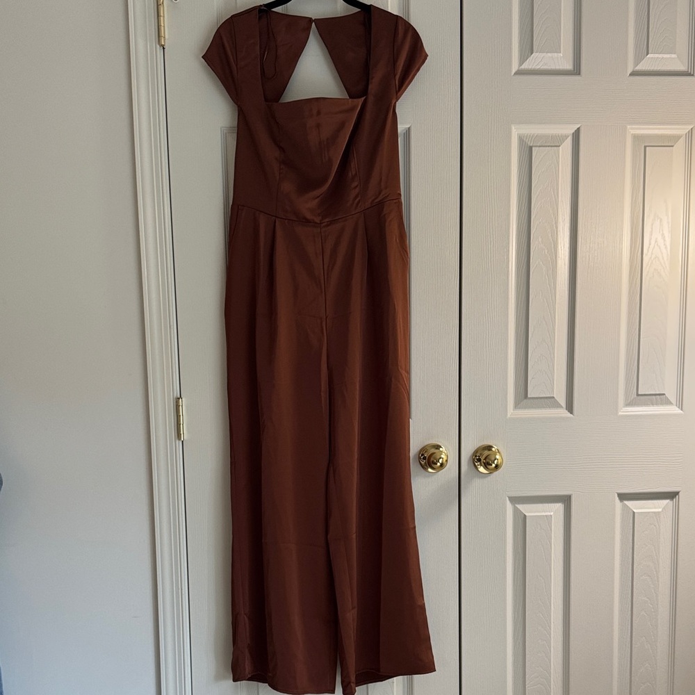 Old Navy Rust Brown Sweetheart Smocked-Back Jumpsuit – Women’s Size M - Picture 1 of 13